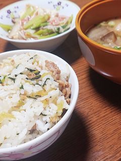 小松菜と豚こまの混ぜご飯-レシピのメイン写真