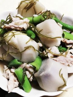 豚肉入り里芋と切り昆布の煮物-レシピのメイン写真