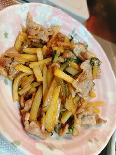 豚こまとじゃがいも甘辛しそバター炒め-レシピのメイン写真