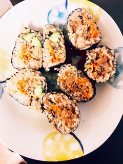 お野菜と卵、鷄そぼろの海苔巻き-レシピのメイン写真
