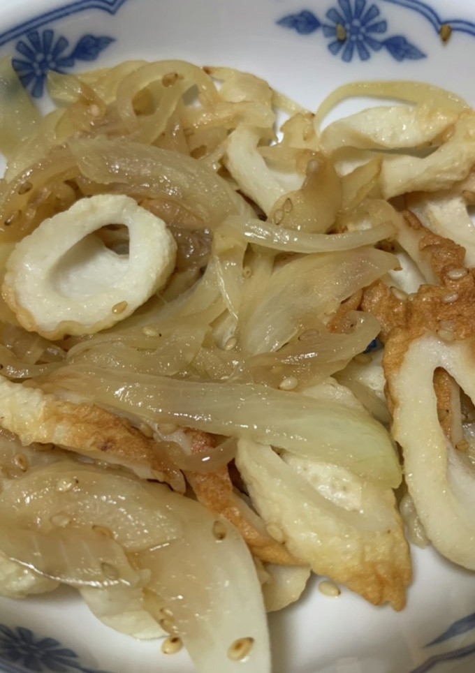 玉ねぎと竹輪を中華風炒め-レシピのメイン写真