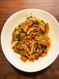 鶏皮と白菜と長ネギのカレー味噌炒め-レシピのメイン写真