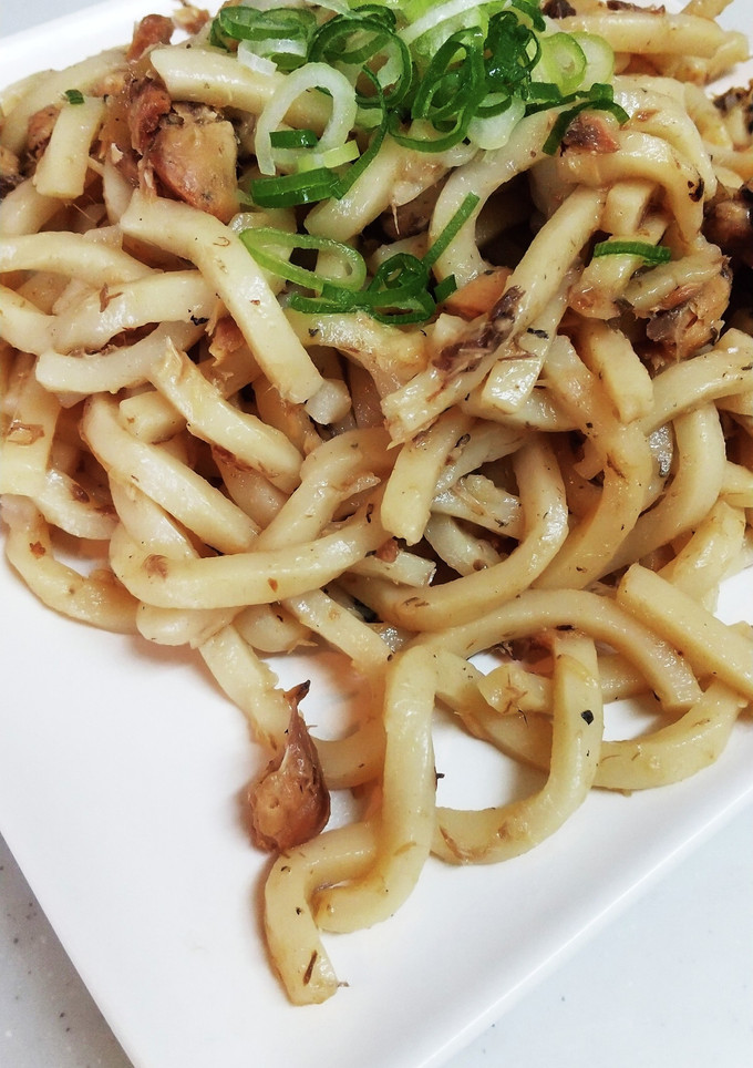 簡単！サバ缶で焼きうどん-レシピのメイン写真