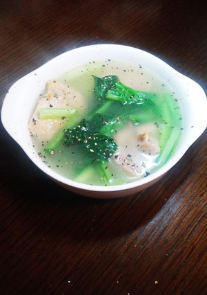 簡単☆鶏肉と小松菜の中華風スープ-レシピのメイン写真