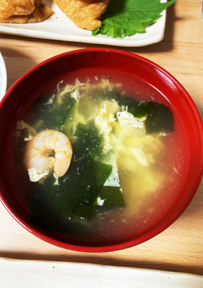 むきえびとわかめの中華スープ-レシピのメイン写真