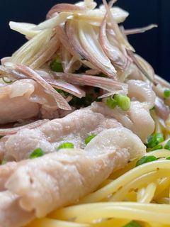 みょうがが香る豚しゃぶパスタ-レシピのメイン写真