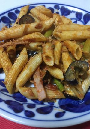 ナスとアスパラガスのトマトソースペンネ-レシピのメイン写真