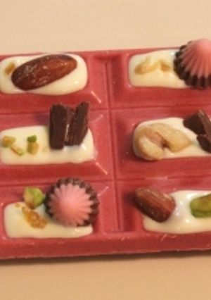 簡単！デコ☆板チョコ☆バレンタイン-レシピのメイン写真