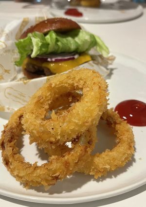 ハンバーガーのお供に!オニオンリング-レシピのメイン写真