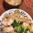 コスパ最高!体に優しい汁だく豆腐の卵丼