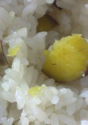 簡単だしごはん(塩、さつまいも)-レシピのメイン写真