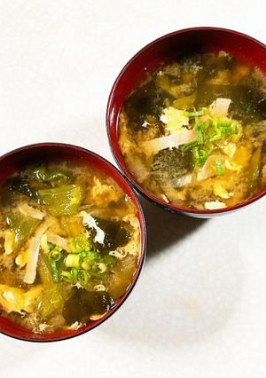 ハムとレタスのみそ汁-レシピのメイン写真