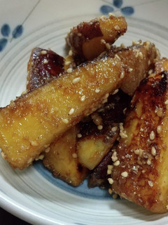 さつまいもの甘辛ごま絡め焼き-レシピのメイン写真