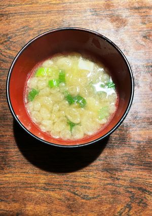 豆腐とネギと天かすで合わせ味噌汁-レシピのメイン写真