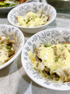 あと1品に!チンするだけの舞茸チーズ蒸し-レシピのメイン写真