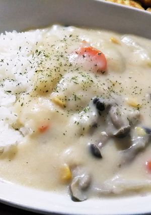 コーンとチキンのクリームシチュー-レシピのメイン写真