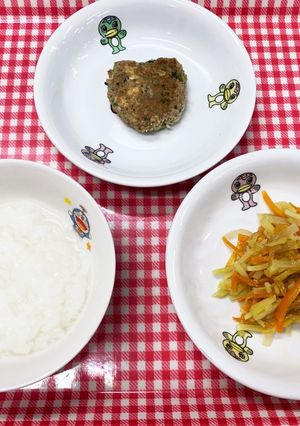 【9ヶ月〜】離乳食　ハンバーグの献立-レシピのメイン写真