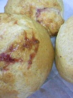 ホットケーキミックスでイチゴスコーン-レシピのメイン写真