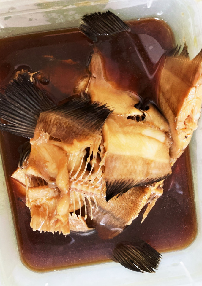 用意するのは２つだけ！カレイ煮付け-レシピのメイン写真