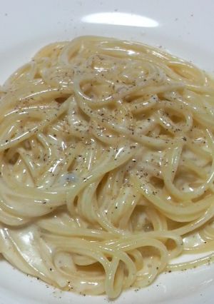 カーチョ・エ・ペペ（チーズのパスタ）-レシピのメイン写真