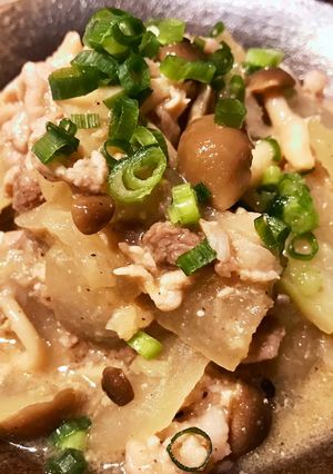 冬瓜としめじと豚バラ肉の炒め煮-レシピのメイン写真