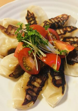 レトルト●市販餃子の野菜添えアレンジ-レシピのメイン写真
