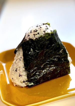 W紫蘇！ゆかりとかおりのおにぎり-レシピのメイン写真