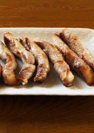 15分で簡単おつまみ♪パン耳の豚肉巻-レシピのメイン写真