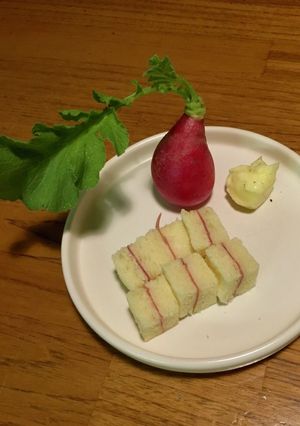 洪瑞珍風 生ハムサンド白泡ワインぐびー！-レシピのメイン写真