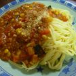 具だくさんミートソースのスパゲティ