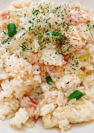 はらぺこ男子高校生(弟)用のエビピラフ-レシピのメイン写真