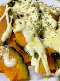 簡単!かぼちゃのマヨチーズ焼き-レシピのメイン写真