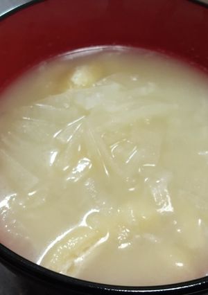 大根の千六本と油揚げのお味噌汁-レシピのメイン写真