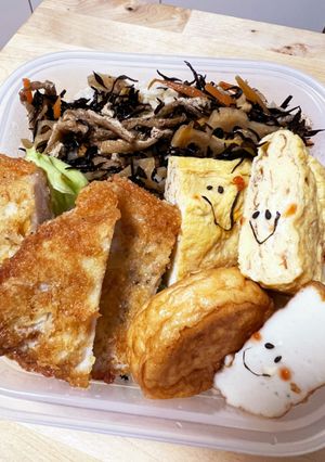 簡単マヨカツ☆レンコン入りひじきご飯弁当-レシピのメイン写真
