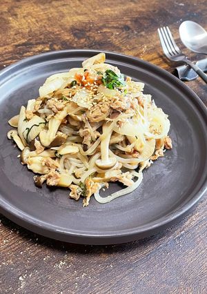 低糖質!白滝ツナしめじの梅しそパスタ風-レシピのメイン写真