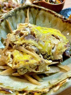 丼つゆで!ごぼうと牛肉の煮物★柳川風 -レシピのメイン写真