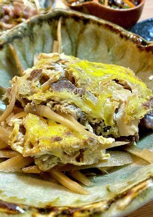 丼つゆで!ごぼうと牛肉の煮物★柳川風 -レシピのメイン写真