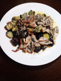 簡単☆なすと豚肉のハーブバター炒め-レシピのメイン写真