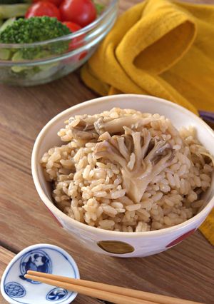生姜たっぷり！舞茸のバター醤油ご飯-レシピのメイン写真