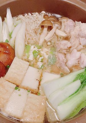 うどんスープとごま油香る豆腐で、鶏鍋♪-レシピのメイン写真