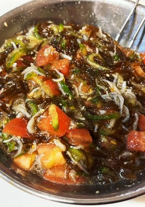 栄養満点☆酸っぱすぎないもずく-レシピのメイン写真