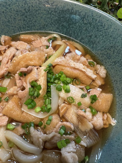 うどん【豚肉*長ネギ*油揚げ入り】-レシピのメイン写真