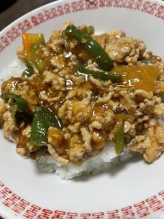 鶏ムネひき肉とピーマンのあんかけ炒め丼-レシピのメイン写真
