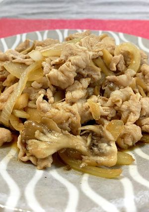 舞茸&玉ねぎと豚肉炒め-レシピのメイン写真