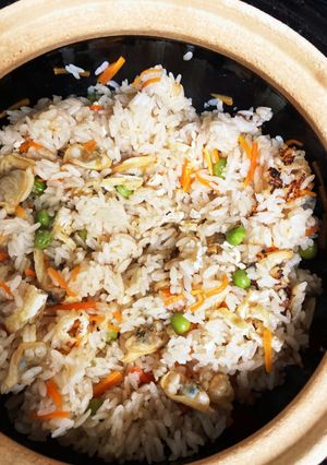 アサリの炊き込みご飯グリンピース入り〜♪-レシピのメイン写真