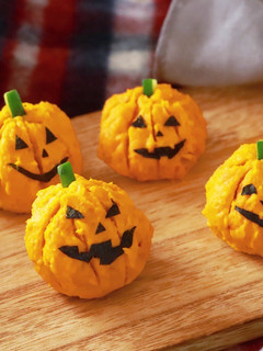 ハロウィンに★ひとくちかぼちゃサラダ-レシピのメイン写真