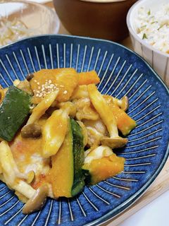 鶏ももとかぼちゃのごま味噌炒め-レシピのメイン写真