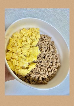 合い挽き肉と卵の二色丼!包丁要らずで簡単-レシピのメイン写真