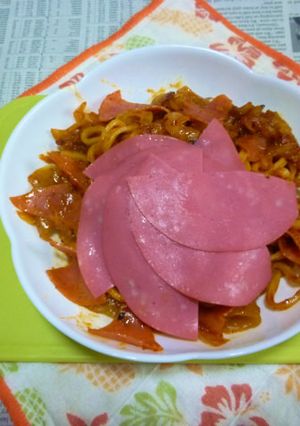 ビアソ載せナポリタン焼きそば＋キムチ-レシピのメイン写真