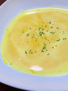 かぼちゃ丸々1個使う♬濃厚かぼちゃスープ-レシピのメイン写真